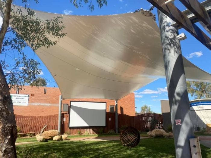 Toja sail shade
